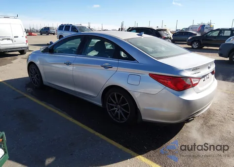 2013 Hyundai Sonata Se 2.0T z USA, uszkodzony, nr VIN 5NPEC4AB6DH678264